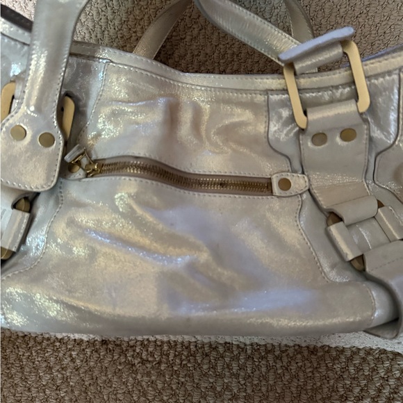 Jimmy Choo Mahala bag in glistening snow - Picture 4 of 6